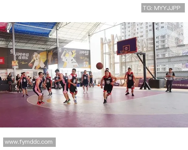 南京篮球队挑战赛配合表现分析与点评展现团队协作的重要性与潜力